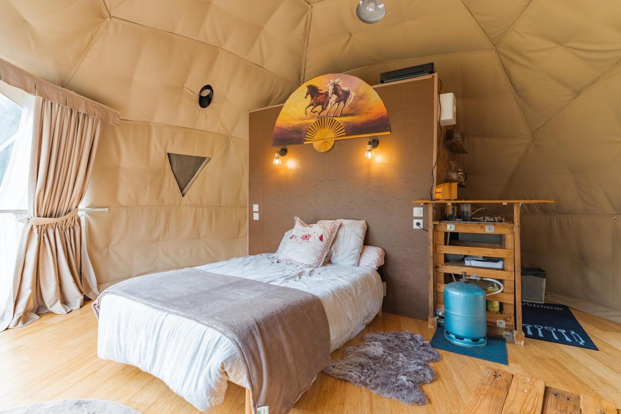 La Cabane Aux Chevaux Varages ภายนอก รูปภาพ