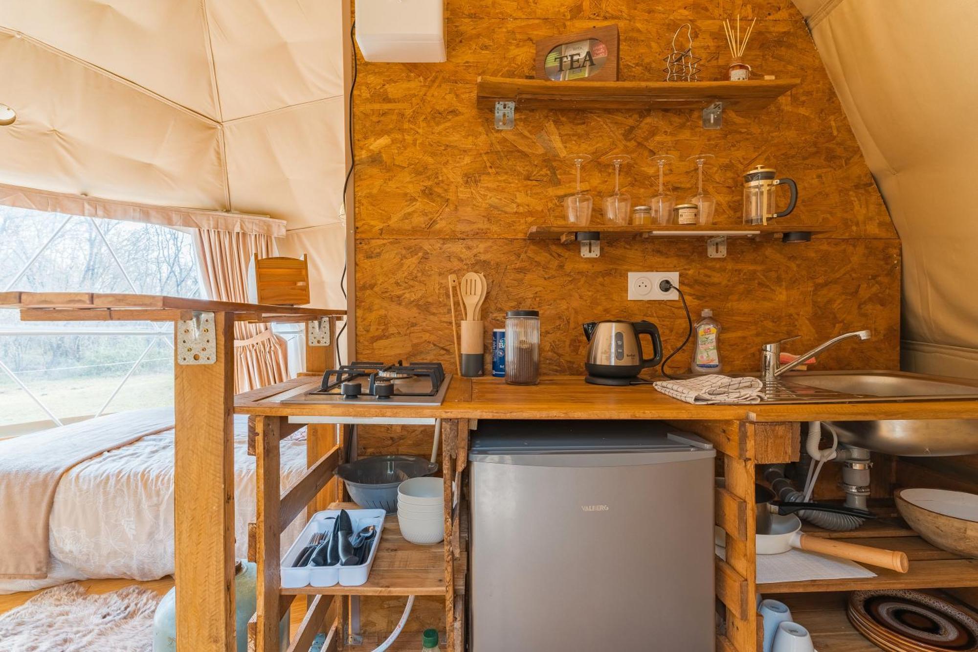 La Cabane Aux Chevaux Varages ภายนอก รูปภาพ